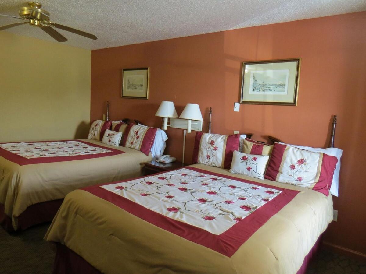 First Western Inn Caseyville Esterno foto
