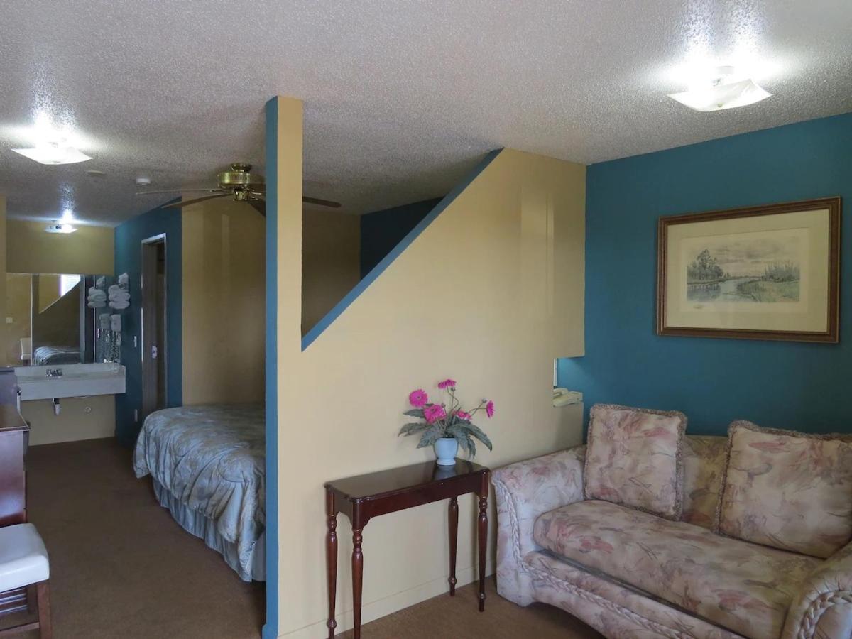 First Western Inn Caseyville Esterno foto